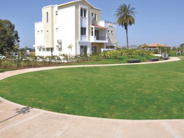 Residential Plot in Bada Bangarda for resale Indore. The reference number is 19178391