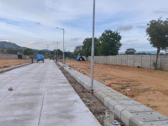 Residential Plot in Badamanavarathekaval for resale Bengaluru. The reference number is 20669358