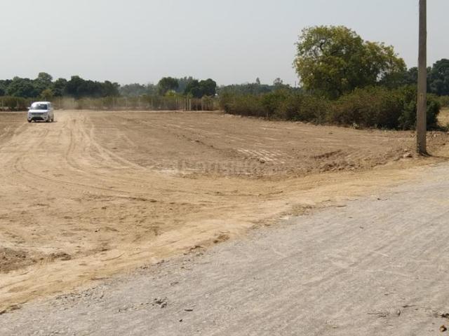 Residential Plot in Bakshi Ka Talab for resale Lucknow. The reference number is 14812229