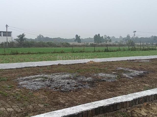 Residential Plot in Bakshi Ka Talab for resale Lucknow. The reference number is 19678207