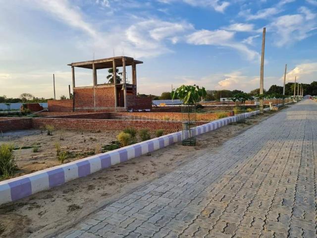 Residential Plot in Bakshi Ka Talab for resale Lucknow. The reference number is 20535710