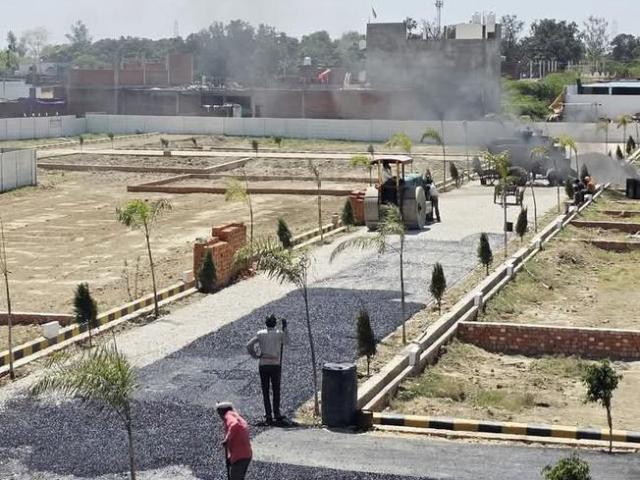 Residential Plot in Bakshi Ka Talab for resale Lucknow. The reference number is 20972571