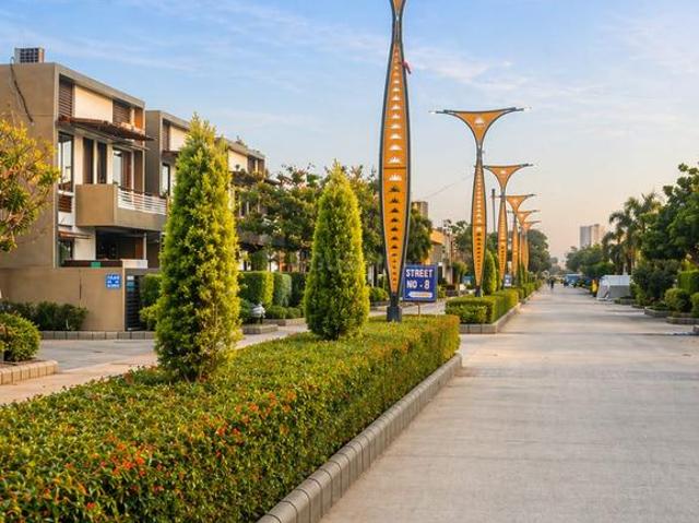 Residential Plot in Bahtarai for resale Bilaspur. The reference number is 20859002