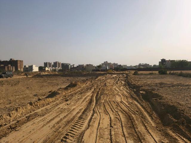 Residential Plot in Bamheta Village for resale Ghaziabad. The reference number is 19995560