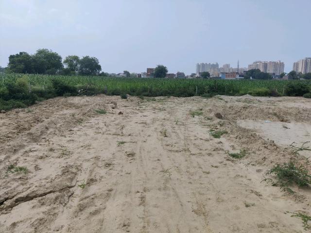 Residential Plot in Bamheta Village for resale Ghaziabad. The reference number is 20710143