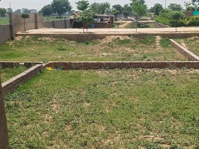 Residential Plot in Bamrauli Katara for resale Agra. The reference number is 19337570