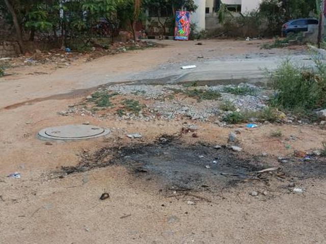 Residential Plot in Bandlaguda Jagir for resale Hyderabad. The reference number is 19840720
