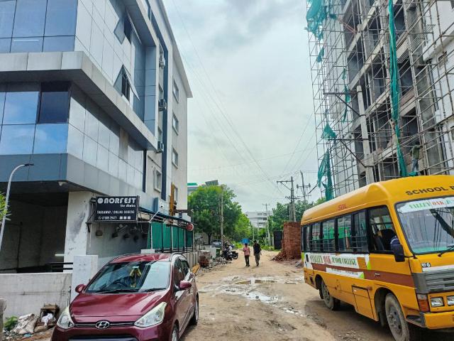Residential Plot in Bandlaguda Jagir for resale Hyderabad. The reference number is 20859147