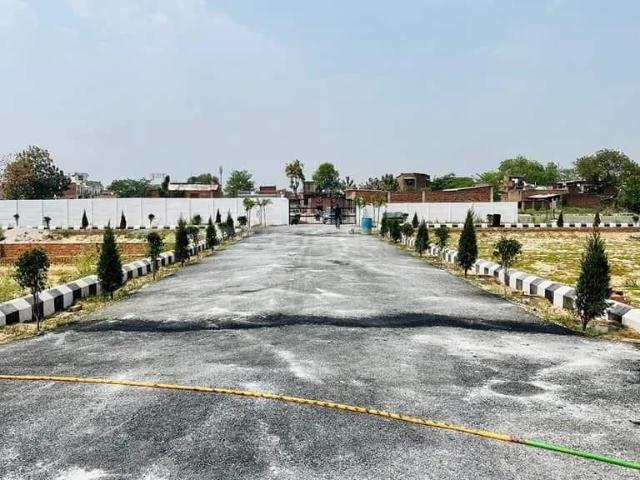 Residential Plot in Banthra Sikander Pur for resale Lucknow. The reference number is 20622078