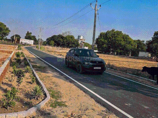 Residential Plot in Barai for resale Varanasi. The reference number is 20295486