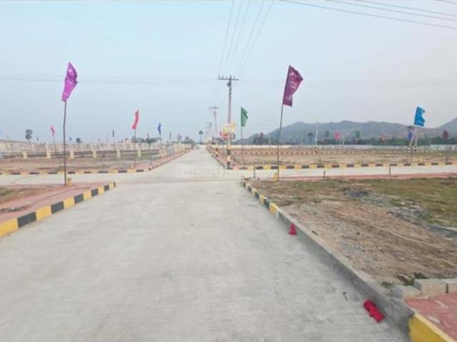 Residential Plot in Batasingaram for resale Hyderabad. The reference number is 20772077