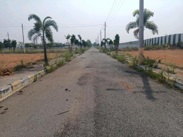 Residential Plot in Bhanur for resale Sangareddy. The reference number is 15663237