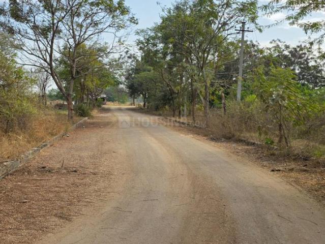 Residential Plot in Bhanur for resale Sangareddy. The reference number is 19408531