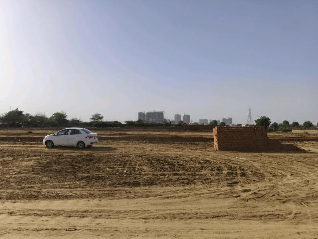 Residential Plot in Bhanauta for resale Greater Noida. The reference number is 19916973