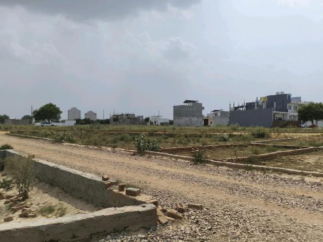 Residential Plot in Bhanauta for resale Greater Noida. The reference number is 20575292