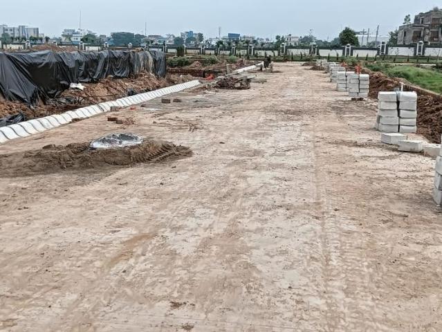 Residential Plot in Bhanoo for resale Panchkula. The reference number is 20075408
