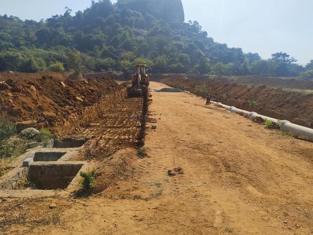 Residential Plot in Bharka Para for resale Rajnandgaon. The reference number is 19083148