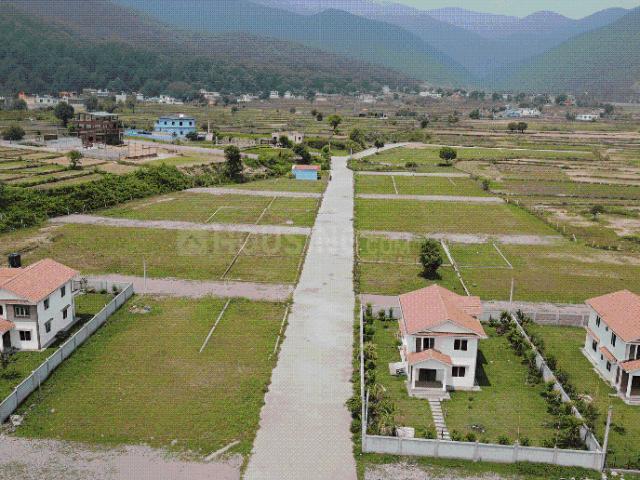 Residential Plot in Bhauwala for resale Dehradun. The reference number is 19405763