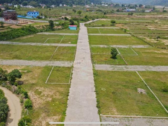 Residential Plot in Bhauwala for resale Dehradun. The reference number is 19417228