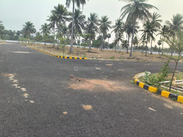 Residential Plot in Bheemunipatnam for resale Visakhapatnam. The reference number is 20651157