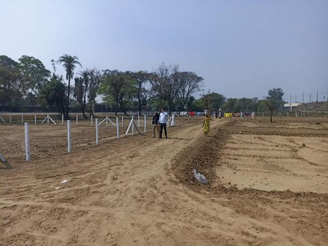 Residential Plot in Bhondsi for resale Gurgaon. The reference number is 20586825