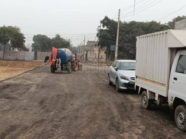 Residential Plot in Bhondsi for resale Gurgaon. The reference number is 20976780