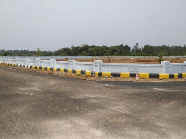 Residential Plot in Bhogapuram for resale Visakhapatnam. The reference number is 17740530