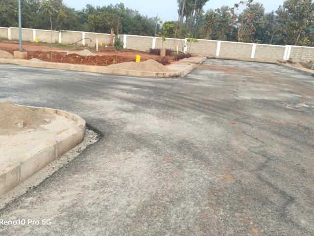 Residential Plot in Bhogapuram for resale Visakhapatnam. The reference number is 19355504