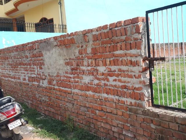Residential Plot in Bhullanpur for resale Varanasi. The reference number is 7064717