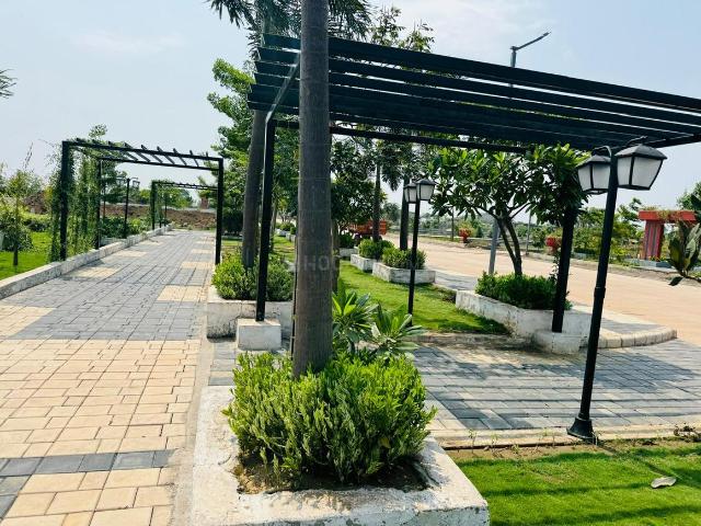 Residential Plot in Bhurkoni for resale Raipur. The reference number is 17998164