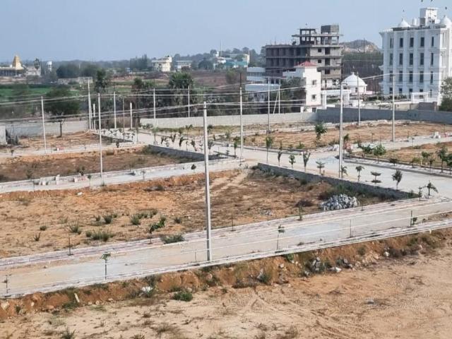 Residential Plot in Bibinagar for resale Yadadri Bhuvanagiri. The reference number is 18504164
