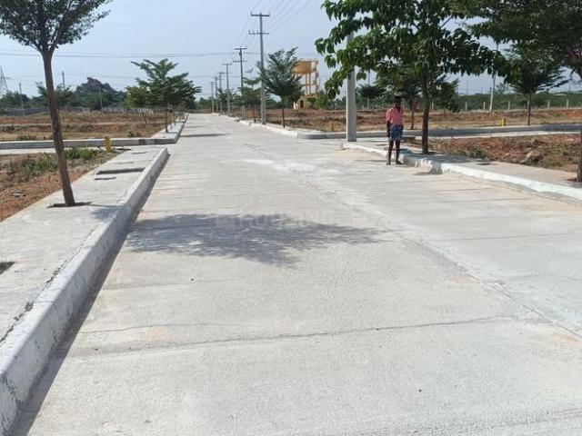 Residential Plot in Bibinagar for resale Yadadri Bhuvanagiri. The reference number is 18038557