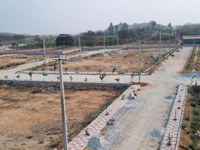 Residential Plot in Bibinagar for resale Yadadri Bhuvanagiri. The reference number is 19680701