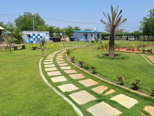 Residential Plot in Bibinagar for resale Yadadri Bhuvanagiri. The reference number is 19990255