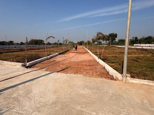 Residential Plot in Bihta for resale Patna. The reference number is 20295886