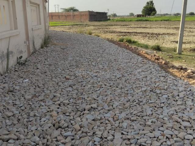 Residential Plot in Bijnor for resale Lucknow. The reference number is 20653111