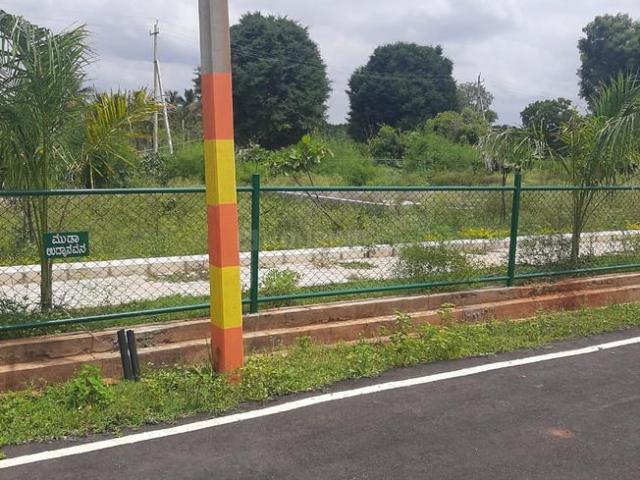 Residential Plot in Bogadi for resale Mysore. The reference number is 18339263