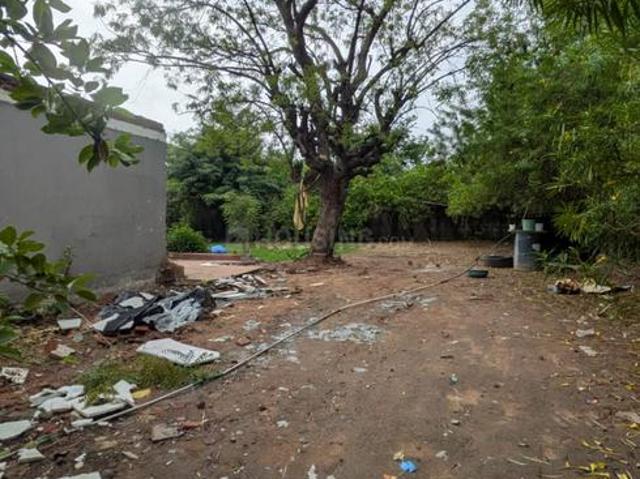 Residential Plot in Bodakdev for resale Ahmedabad. The reference number is 20642611