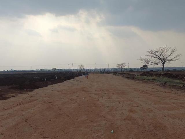 Residential Plot in Bommalaramaram for resale Yadadri Bhuvanagiri. The reference number is 20157817
