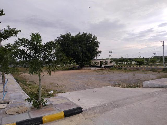 Residential Plot in Bongloor for resale Hyderabad. The reference number is 14794041