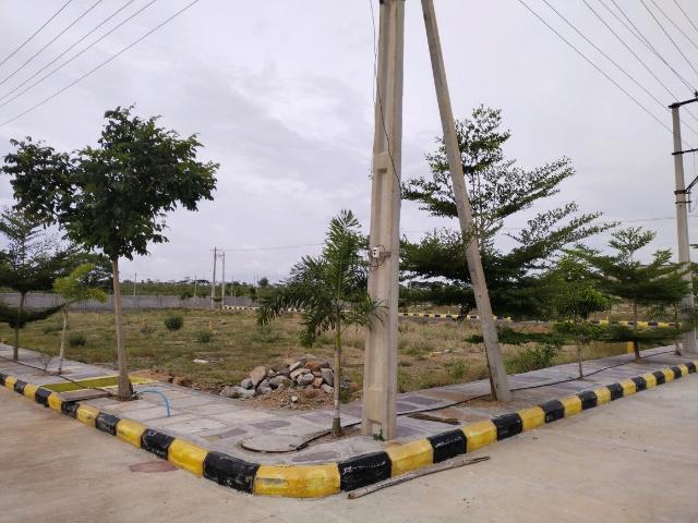 Residential Plot in Bongloor for resale Hyderabad. The reference number is 14793967