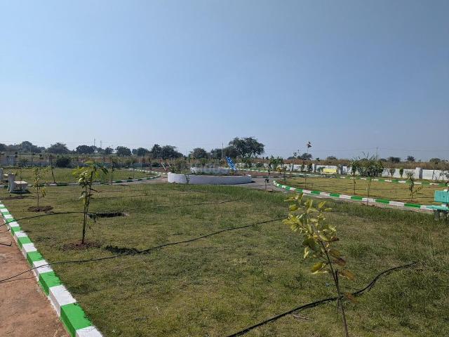 Residential Plot in Bongloor for resale Hyderabad. The reference number is 20423821