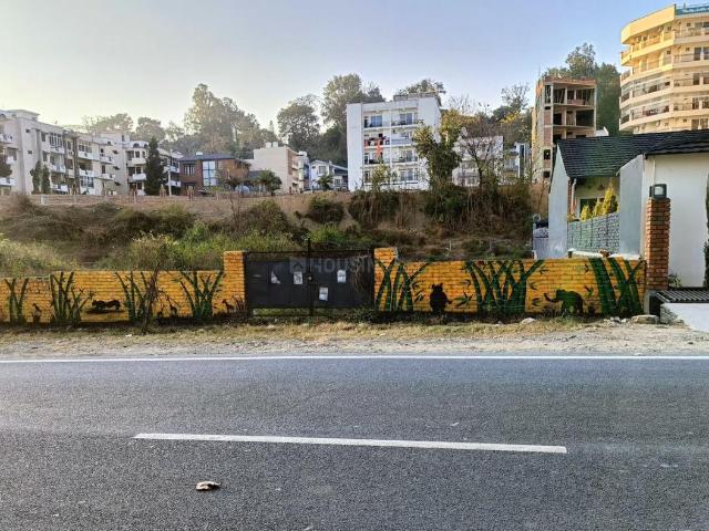 Residential Plot in Canal Road for resale Dehradun. The reference number is 19565460