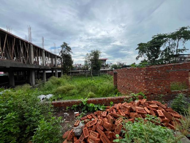 Residential Plot in Canal Road for resale Dehradun. The reference number is 20609403