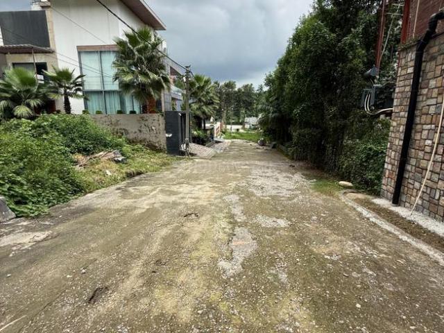 Residential Plot in Canal Road for resale Dehradun. The reference number is 20782993
