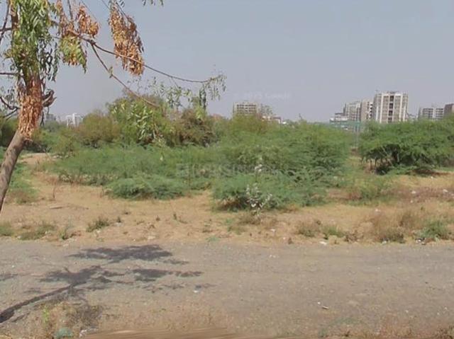 Residential Plot in Chandkheda for resale Ahmedabad. The reference number is 17287008