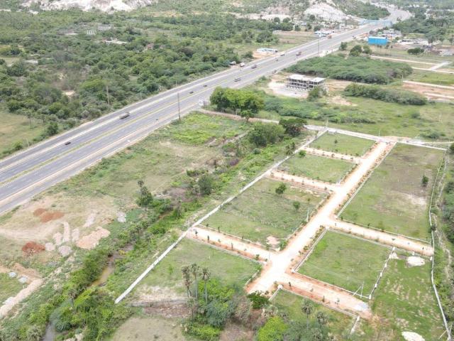Residential Plot in Chandragiri for resale Tirupathi. The reference number is 10640142