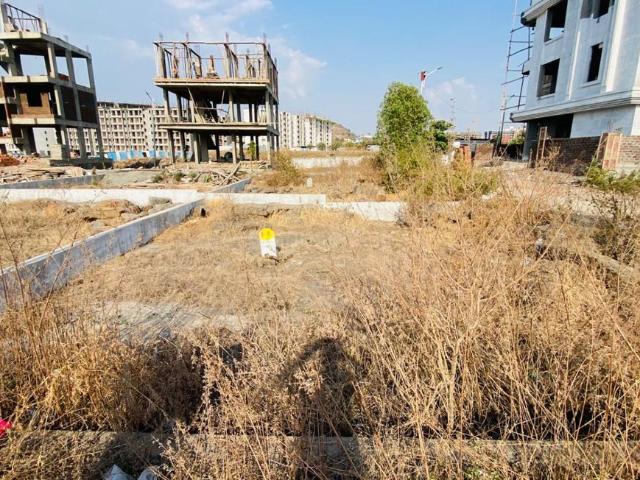 Residential Plot in Charholi Budruk for resale Pune. The reference number is 20267234