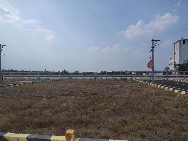 Residential Plot in Chengalpattu for resale Chennai. The reference number is 19861540