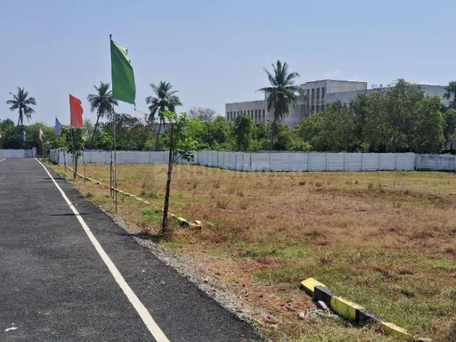 Residential Plot in Chengalpattu for resale Chennai. The reference number is 19151015
